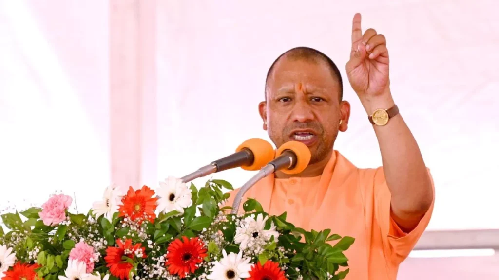 ‘महाकुंभ की जमीन पर भी वक्फ ने किया था दावा’ प्रयागराज में बोले CM Yogi- ये माफिया बोर्ड यूपी में नहीं चल सकता