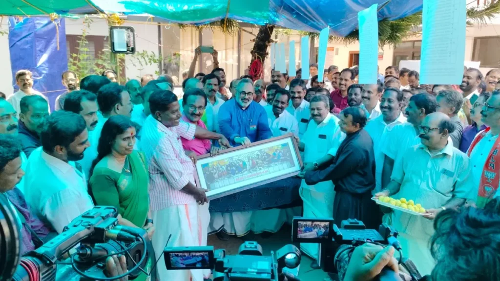 वक्फ बिल संसद में पास होते ही मुनंबम गांव में खुशी की लहर, 50 लोग भाजपा में हुए शामिल