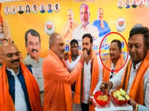 बीजेपी पार्षद BSP में चोरी करते गिरफ्तार:CISF ने परमेश्वर कुमार को पकड़ा, कार में मिला 220 किलो तांबे का तार