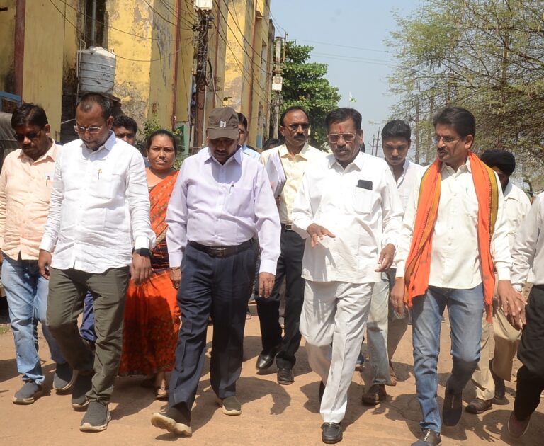 सफाई ठेकेदार को ठेका निरस्त करने से पहले दी गई एक माह की मोहलत-आरडीए के अध्यक्ष नन्दकुमार साहू