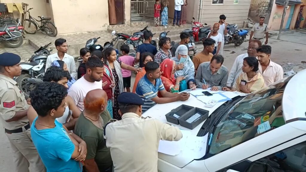 अवैध अप्रवासियों, बिना सूचना के  रह रहे किराएदारों की चेकिंग, 589 व्यक्तियों के दस्तावेजों की जांच की गई