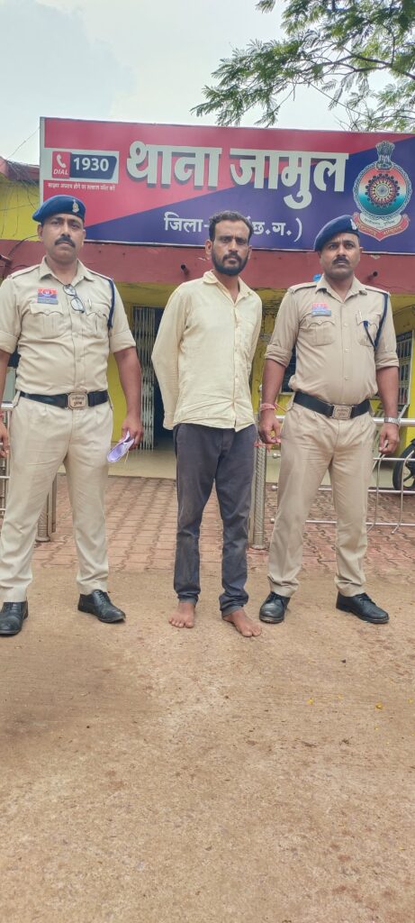 फर्नीचर दुकान में काम करने वाले कर्मचारी द्वारा चोरी का मामला, एक आरोपी गिरफ्तार