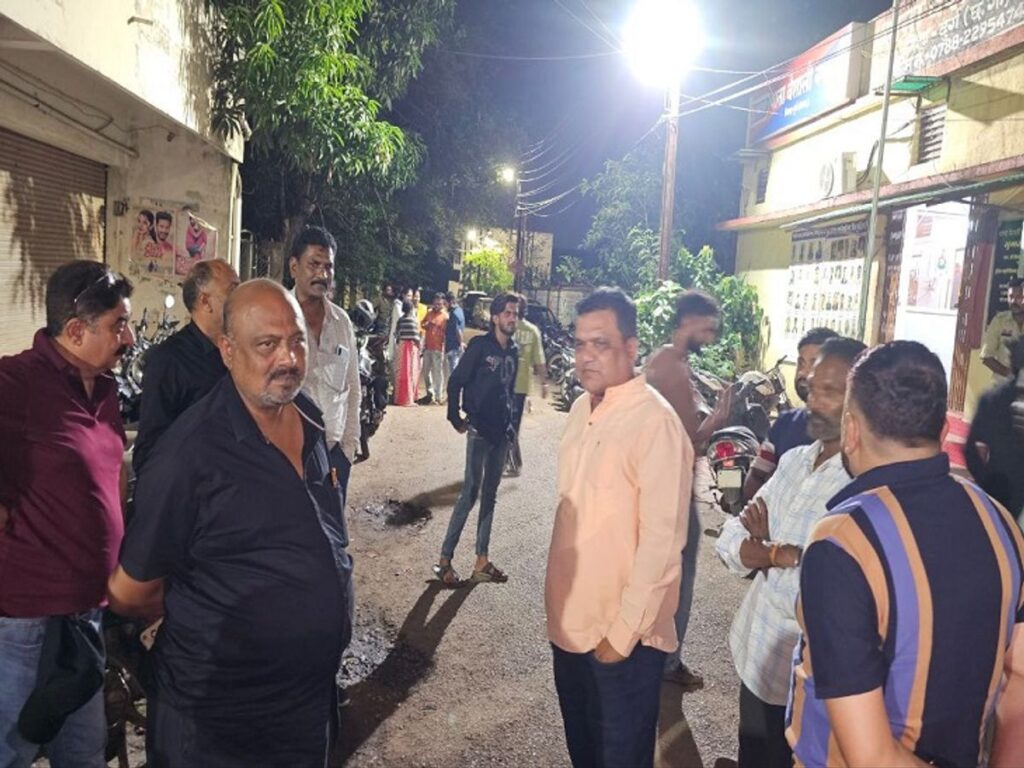 ऑनलाइन सट्टा के लिए अकाउंट देने वाले गिरफ्तार:दुर्ग पुलिस ने 15 युवकों को पकड़ा, भाजपा नेता बोले- सिर्फ गरीबों पर कार्रवाई