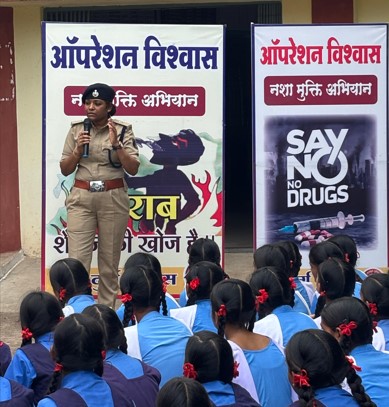 छात्राओं को सायबर फ्रॉड ,डिजिटल अरेस्टिंग के बारे में जागरूक किया गया