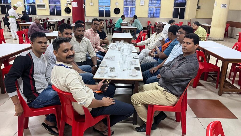 रुके हुए प्रमोशन मिलने पर फायर ब्रिगेड कर्मियों ने जताया आभार, बीएसपी वर्कर्स यूनियन और प्रबंधन को सराहा