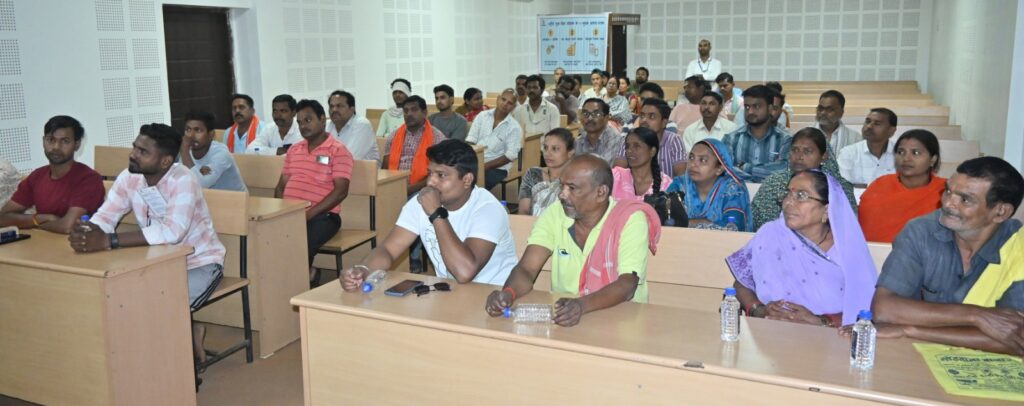 निगम सभागार में स्ट्रीट फूड वेंडरों की कार्यशाला आयोजित