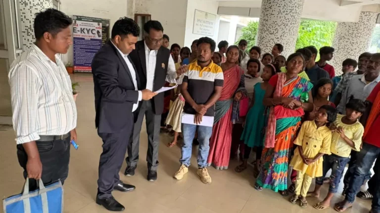 झारखंड में गोप समाज के 40 लोगों का सामाजिक बहिष्कार करने वाला ग्रामीण मुंडा होगा बर्खास्त, DC ने दिए आदेश