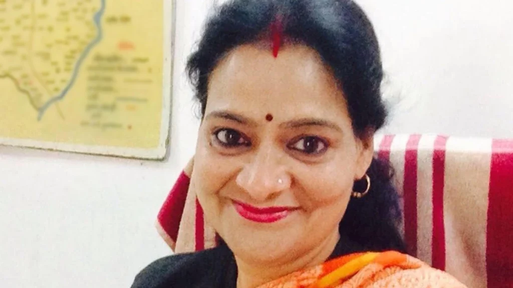 एमपी में तहसीलदार को मिला सरकारी घर, लेकिन शर्त ये कि जानवर नहीं पाल सकतीं… वो बोलीं- ये तो प्रताड़ना है