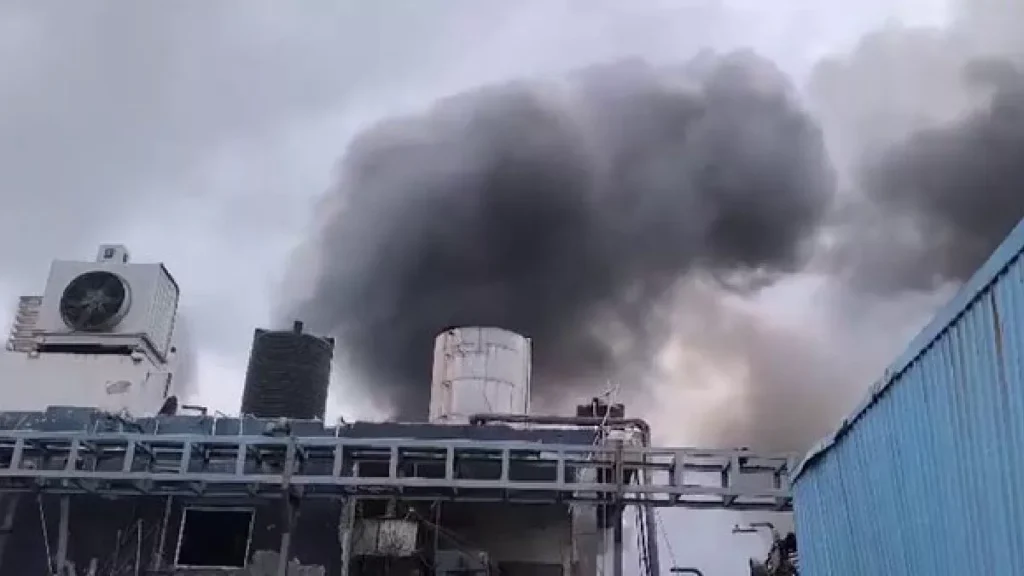 तेलंगाना की केमिकल फैक्ट्री में भीषण धमाका, रिएक्टर में विस्फोट से 13 लोगों की मौत और कई घायल