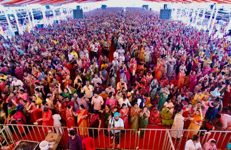 जयंती स्टेडियम मैदान में भव्य, दिव्य शिवमहापुराण कथा प्रारंभ