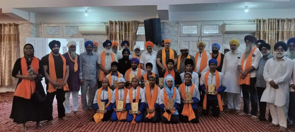 छत्तीसगढ़ सिक्ख पंचायत द्वारा गतका खिलाड़ियों का सम्मान