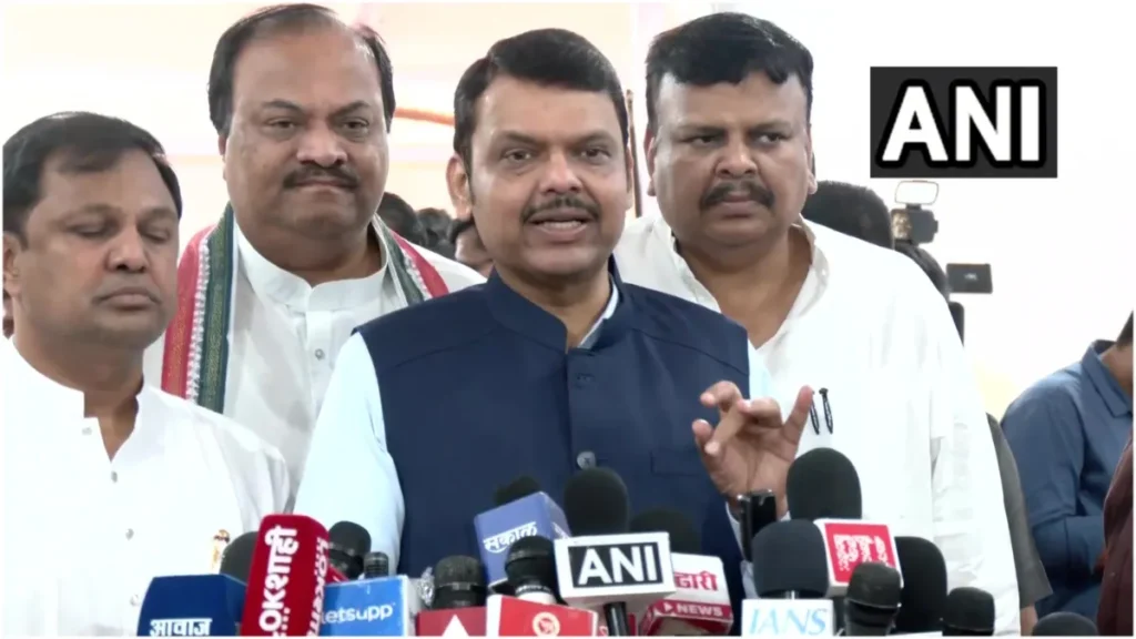 ‘बिहार आकर दिखाएं, पटक-पटककर मारेंगे’, निशिकांत दुबे के बयान पर देवेंद्र फडणवीस ने दी ये नसीहत