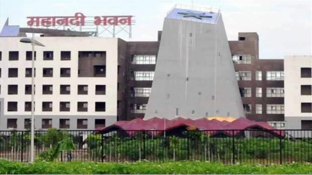 आबकारी विभाग ने सुरक्षा और मैनपावर सप्लाई एजेंसियों पर ठोंका डेढ़ करोड़ से अधिक का जुर्माना