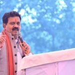 बस्तर में बचे हुए नक्सलियों को गृहमंत्री विजय शर्मा की नसीहत, ”हथियार छोड़ें या जवानों का सामना करें”।