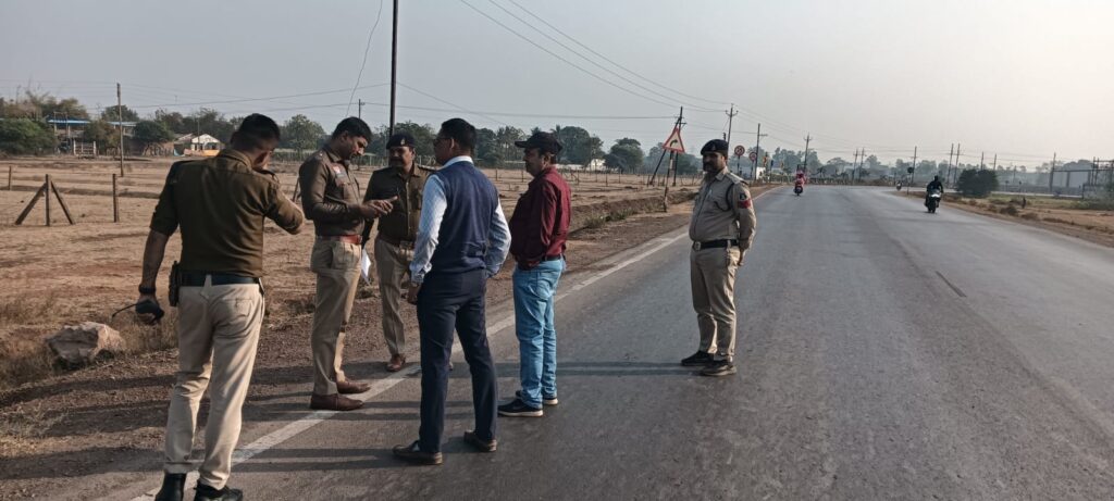 सड़क सुरक्षा माह के अंतर्गत दुर्घटना रोकथाम हेतु दुर्ग पुलिस की सख्त पहल
