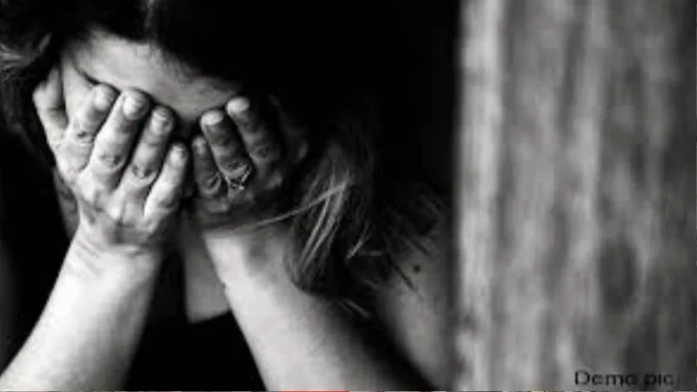 जशपुर में नाबालिग आदिवासी किशोरी से सामूहिक दुष्कर्म, गला घोंटकर मारने की कोशिश