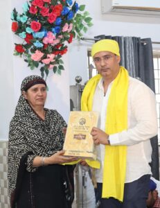 गुरुद्वारा शहीद बाबा दीप सिंह जी, सुपेला भिलाई में साहिबजादा बाबा अजीत सिंह जी के जन्म दिहाड़ा के अवसर पर आयोजित 16वें विशेष गुरमत समागम में यूथ सिख सेवा समिति एवं सर्व समाज कल्याण समिति के अध्यक्ष श्री इंद्रजीत सिंह जी सम्मिलित हुए।