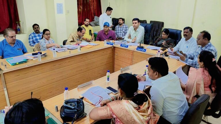 दुर्ग नगर निगम की एमआईसी बैठक में विकास कार्यों की झड़ी, कई प्रस्तावों को मिली मंजूरी,