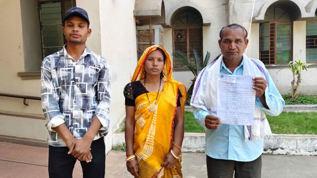 पेड़ कटाई की तो परिवार का हुक्का पानी बंद, धमतरी में दबंगों की करतूत, प्रशासन के पास पहुंचा केस