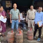 बलौदाबाजार में खाद्य विभाग की कार्रवाई, होटलों और ढाबों से घरेलू गैस सिलेंडर जब्त, एमसीबी और धमतरी में भी एक्शन।
