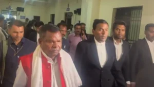 बहुचर्चित करीब 3000 करोड़ रुपये के शराब घोटाला मामले में गुरुवार को बड़ी कार्रवाई देखने को मिली। प्रवर्तन निदेशालय (ED) की विशेष अदालत में इस मामले से जुड़े कुल 59 आरोपियों को पेश किया गया।